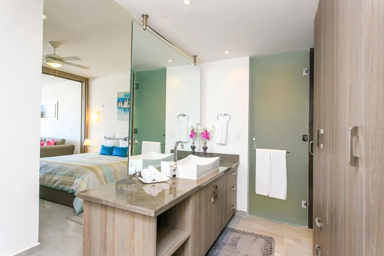 Stunning Marea With Stellar Oceanview Rooftop Pool! プレヤデルカーメン