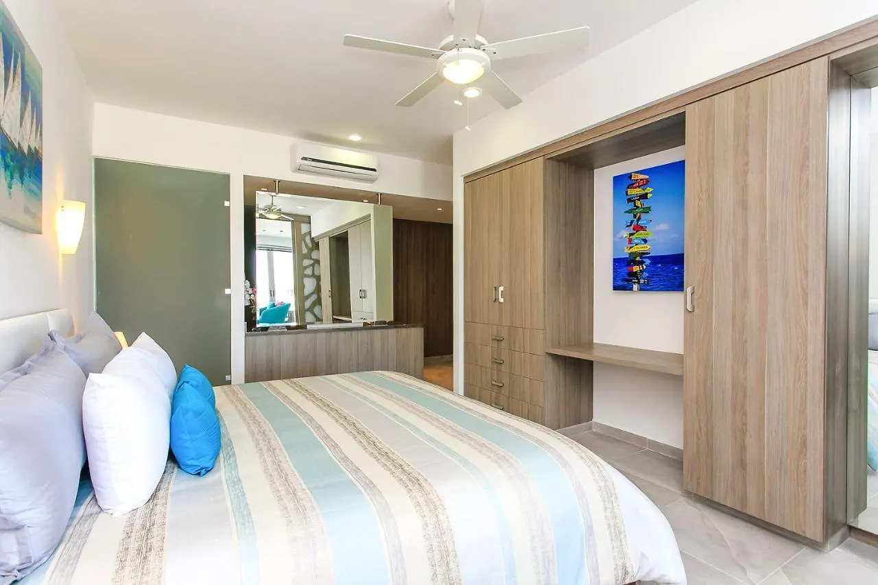 Stunning Marea With Stellar Oceanview Rooftop Pool! プレヤデルカーメン 0*,